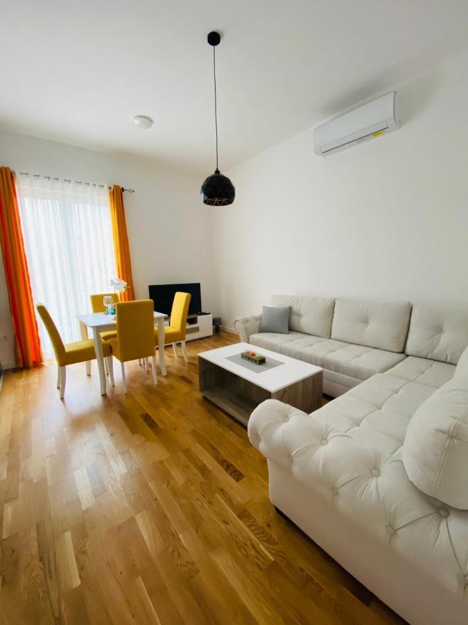 Apartment Dora Цетине Экстерьер фото