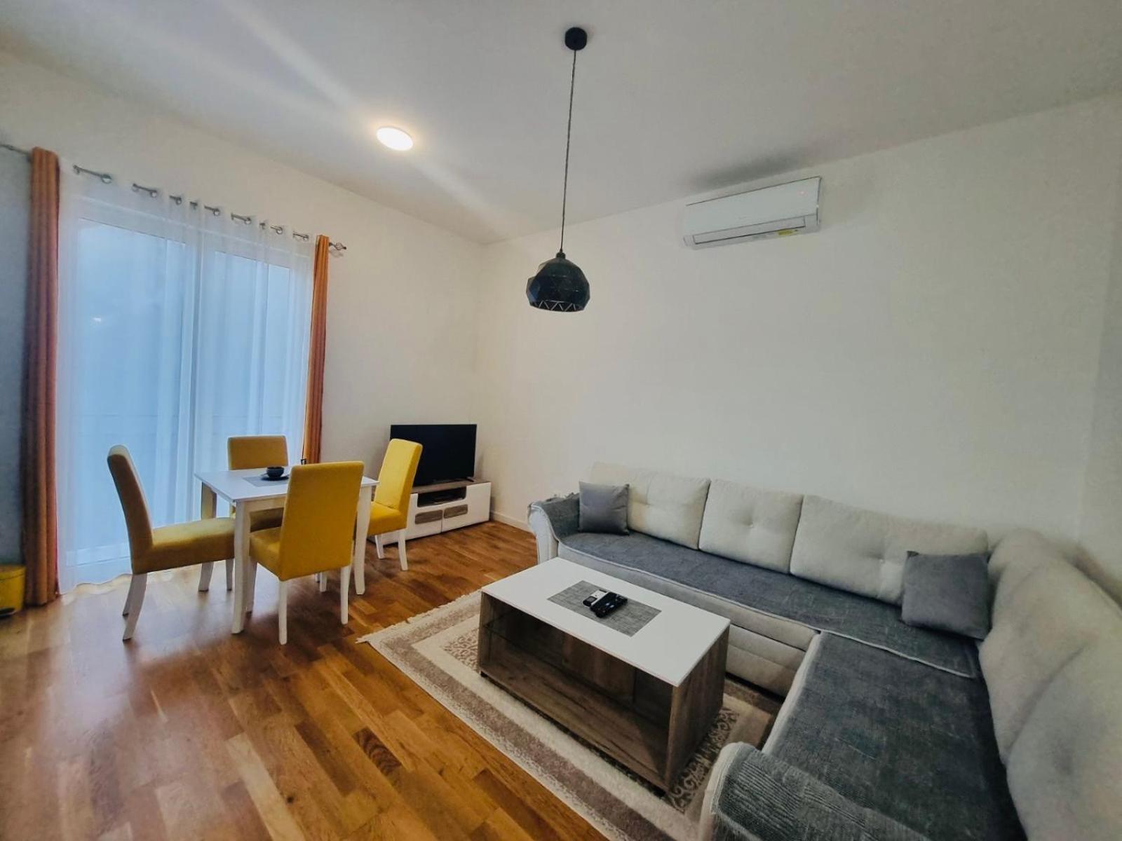 Apartment Dora Цетине Экстерьер фото